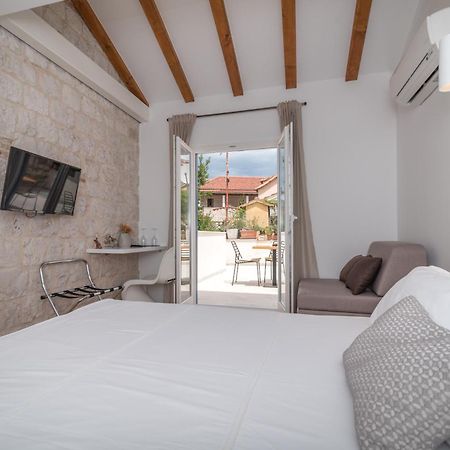 Bifora Heritage Hotel Trogir Exterior foto