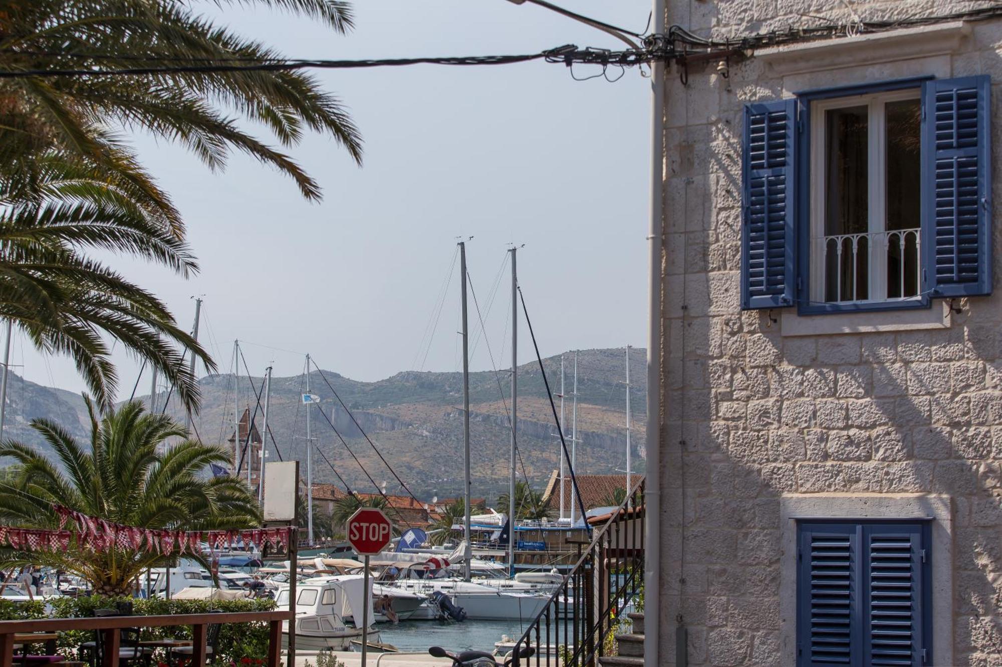 Bifora Heritage Hotel Trogir Exterior foto