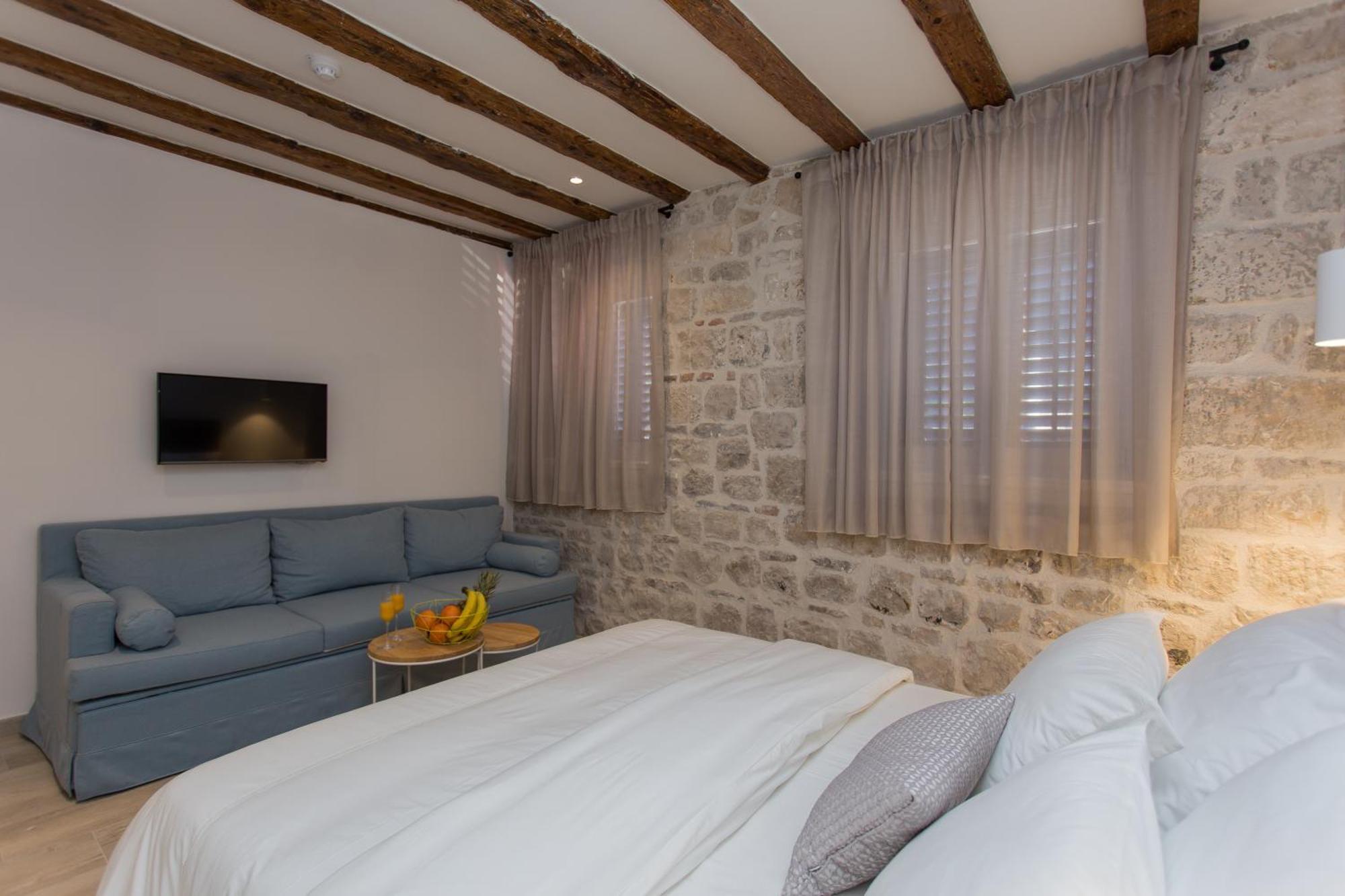 Bifora Heritage Hotel Trogir Exterior foto