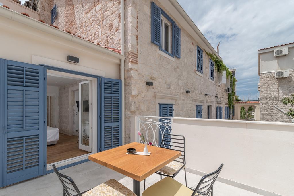 Bifora Heritage Hotel Trogir Exterior foto